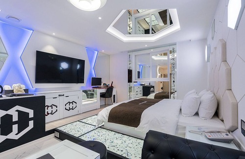 Chungju Hotel | Theban Hotel