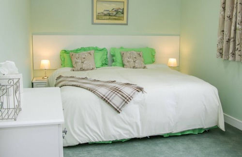 Bewdley House | THEOLAW, pet friendly, with hot tub in Bewdley