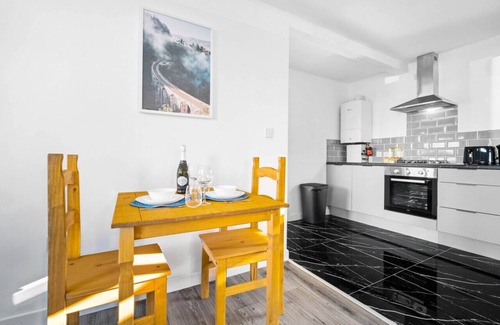 Cradley Heath Apartment | There is 1 bedroom with 1 small double bed, able to comfortably accommodate 2 guests.