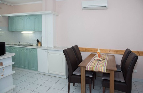 Heviz Apartment | Thermal bath Heviz Hungary Apartment year-round air conditioning elevator own parking