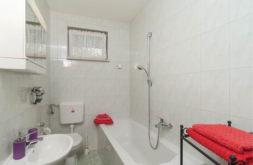 Kamen Apartment | These simply and nicely furnished apartments are located on the outskirts of Split.