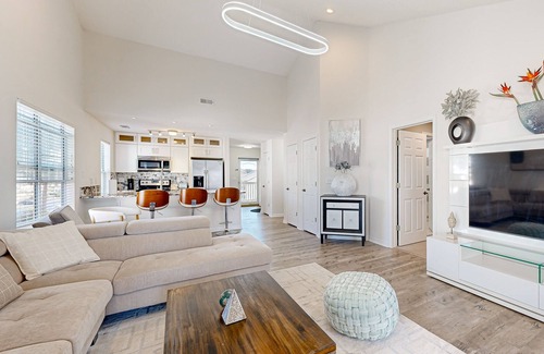 Waterford Plantation Condo | Third Floor Condo with balcony, washer/dryer, golf course views, and pool
