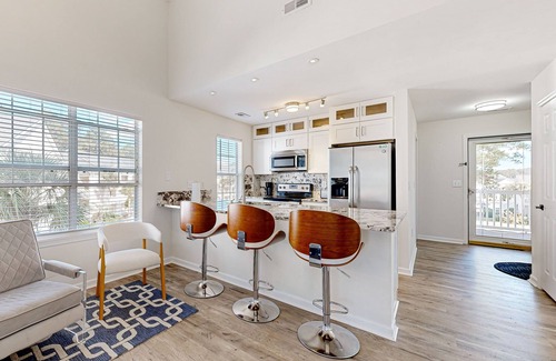 Waterford Plantation Condo | Third Floor Condo with balcony, washer/dryer, golf course views, and pool