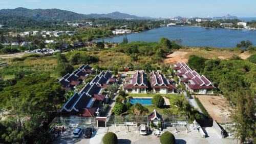 Wang Pong House | Thirty Degrees in February, Khao Tao, Hua Hin