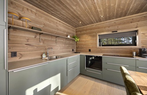 Vradal House | This 8-person holiday home is just a stone's throw from the center of Vrådal and is equipped with all luxury and conveniences.