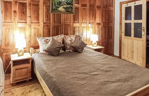 Swieradow-Zdroj Apartment | This apartment is located in the spa town ?wieradów-Zdrój.