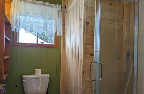 Saint-Leon-de-Standon Ski Chalet | This chalet is a 2 bedroom(s), 1 bathrooms, located in Combloux, Combloux.