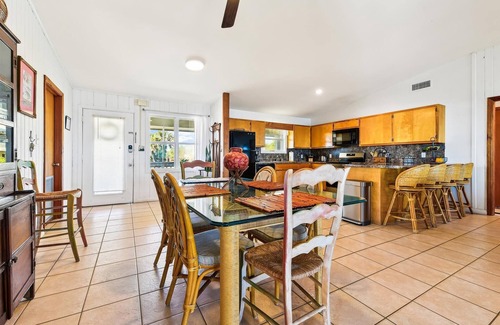 St. George Island House | THIS DELIGHTFUL HOME IS IDEAL for a family vacation.