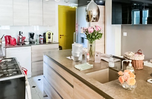 Le Pontet House | This family-friendly house with pool welcomes you to a fanatical location in Avignon.