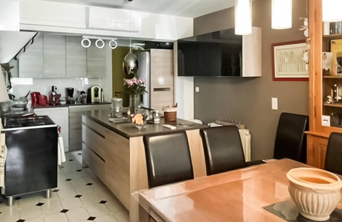 Le Pontet House | This family-friendly house with pool welcomes you to a fanatical location in Avignon.