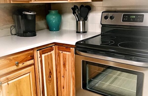 Pigeon Forge Cabin | This historic cabin is nestled in the woods only minutes from town. Privacy!