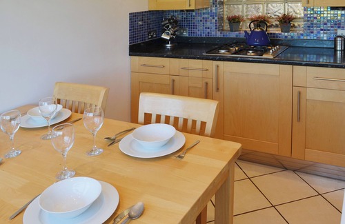 Mundesley Cottage | This holiday cottage couldn’t be in a better location for a family holiday.