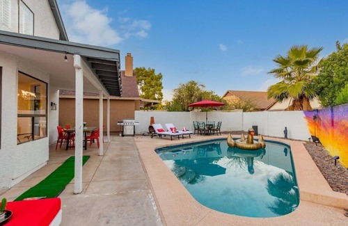 Scottsdale House | This house is a 3 bedroom(s), 2.5 bathrooms, located in Scottsdale, AZ.