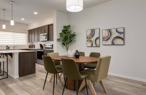 Southeast Calgary House | This house is a 3 bedroom(s), 2.5 bathrooms, located in Calgary, AB.