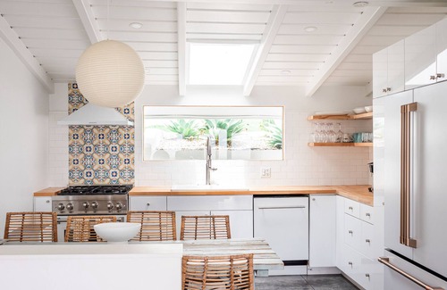 Summerland House | This house is a 4 bedroom, 4.5 bathrooms, located in Summerland, CA