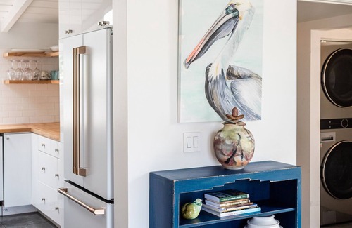 Summerland House | This house is a 4 bedroom, 4.5 bathrooms, located in Summerland, CA