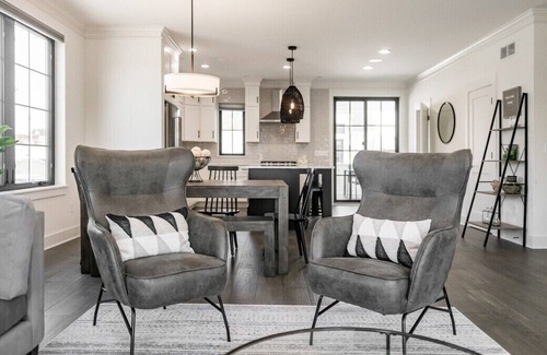 Weinland Park House | This house is a 4 bedroom(s), 4 bathrooms, located in Columbus, OH.