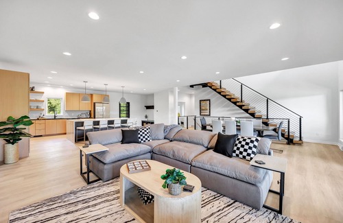 Plymouth House | This house is a 5 bedroom(s), 4.5 bathrooms, located in Elkhart Lake, WI.