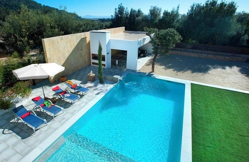 Crestatx Villa | This is the 8 person luxury house that you are looking for *With heated pool*
