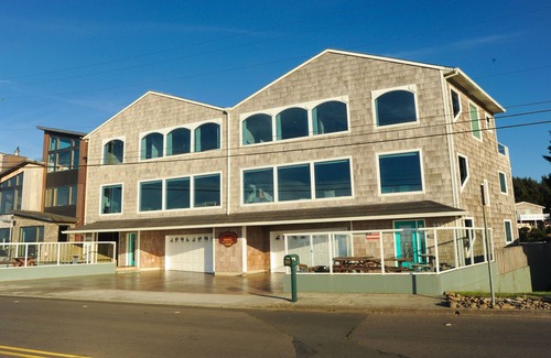 Seaside House | This is the best view on the coast!