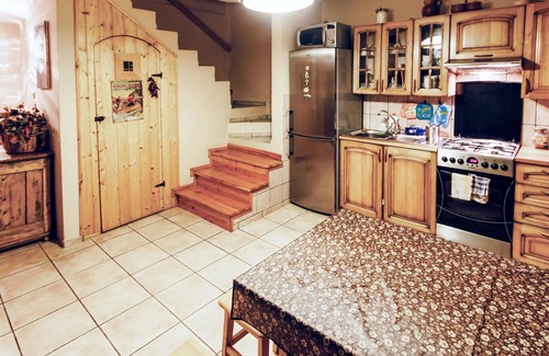 Milakowo House | This large cottage is located on an enclosed natural plot on the water (Noter Duzy lake) in Janowo.