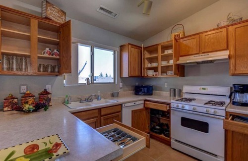 Prescott Valley Units House | This One's Better-More To Do-More Modern-More Fun!