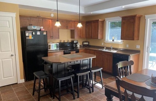 Point Clark House | This property is in pause until Dec 31, 2025