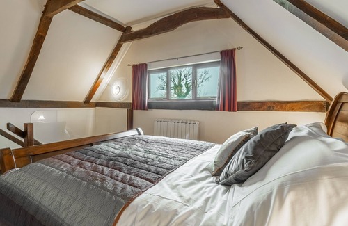 Stowmarket Cottage | This property is positioned in the west wing of a fabulous moated farm house.