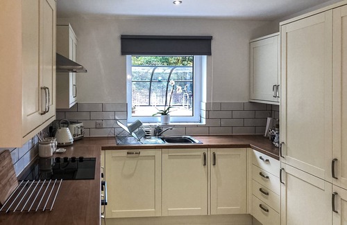 Whitchurch Cottage | This property is set perfectly as a base to get out and explore this stunning region.