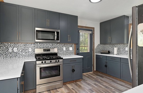 Funny River House | This quiet cabin on a slough of the Kenai River is what you need.