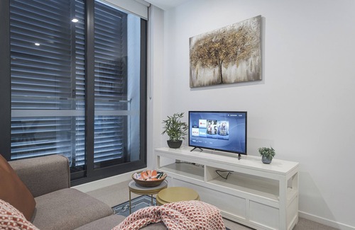 Footscray Apartment | This unique place has a style all its own