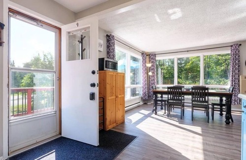 South Bruce Peninsula Cottage | This whole home is the perfect location to explore all the Bruce has to offer!
