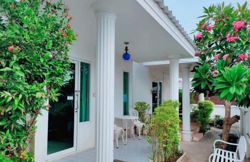 Koh Lan Bed & Breakfast | Thongtalay Bed & Breakfast Koh Larn
