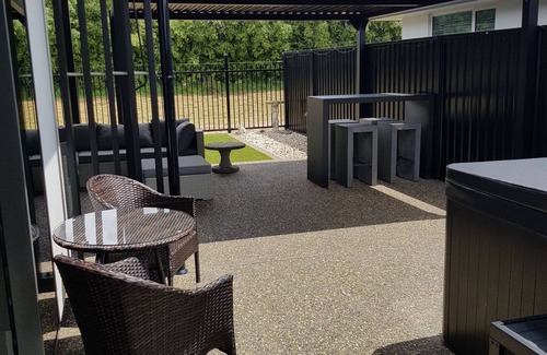 Motueka House | Three Bedroom Townhouse