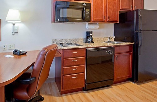 Westchase House | Three Comfy Units, Kitchen, Near Attractions, Pool