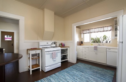 Morro Bay House | Three Historic Cottages, One Perfect Stay in the Heart of Morro Bay