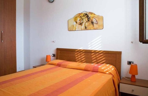 Torre di Bari Apartment | Three-room apartment with covered veranda, near the beach and in a very quiet area