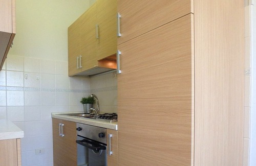 Lido di Pomposa Apartment | three-room apartment in a beachfront condo with a view of the pedestrian walkway