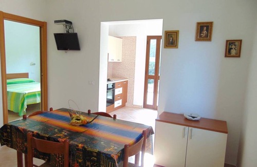 Defensola House | Three-room detached house 5 places 150 m from the sea and the beach, Vieste.