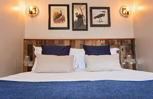 Wiveton Bed & Breakfast | Three Swallows
