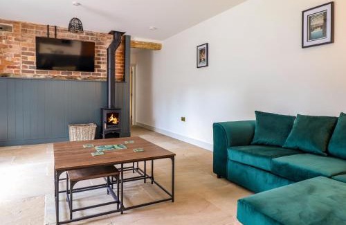 Chirk Bank House | Threshers Barn