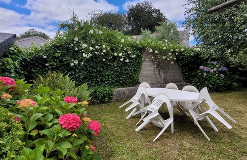 Lesneven House | TI PINKO - Town house 7 min from sandy beaches