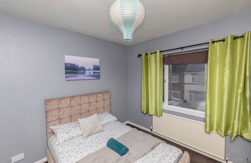Billingham House | Tibbersley House Billingham With Parking
