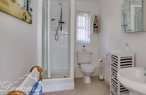 Wyke Regis Cottage | TIDES REACH, pet friendly, with a garden in Wyke Regis