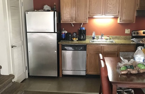 Kearny Mesa Condo | Tidy Private bedroom with private bath in Kearny Mesa