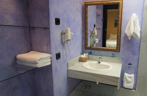 Garrucha Hotel | Tikar