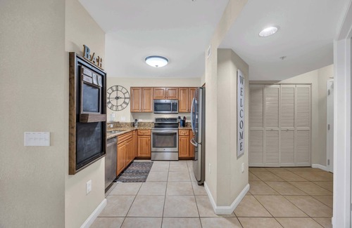 Ocean Drive Condo | Tilghman Resort Sea View w Lazy River & Indoor Pool