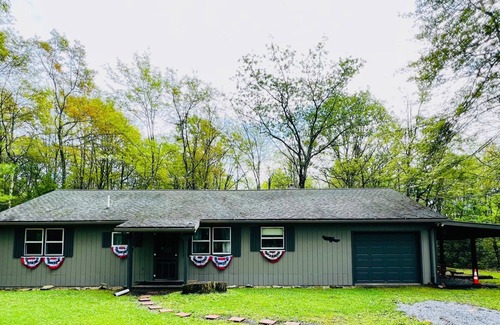Hyner Cabin | Timber Top Cabin: Fire Pit + WiFi + State Forest-Parks/Hiking