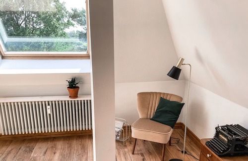 Bornicke House | Time out in a beautiful old train station on the edge of the forest in a large loft