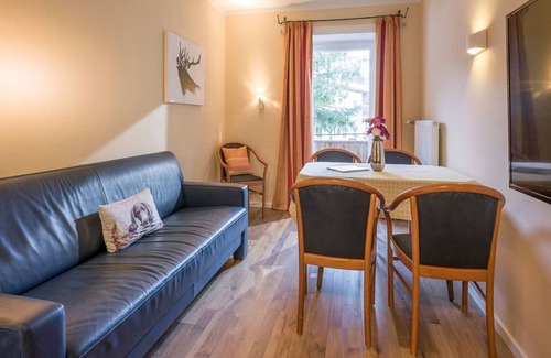 Landl Apartment | Time out in Thierseetal: Cozy holiday apartment 2 in Tyrol - family paradise MoNi